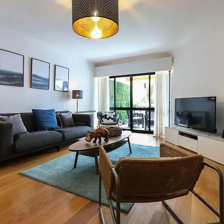 Amazing Downtown Family Apartment