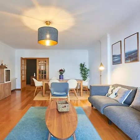 Holiday home Amazing Downtown Family With Terrace And Parking