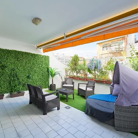 Amazing Downtown Family With Terrace And Parking Holiday home *