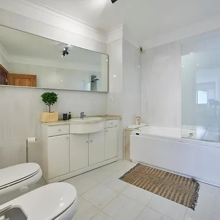 Amazing Downtown Family With Terrace And Parking Holiday home *