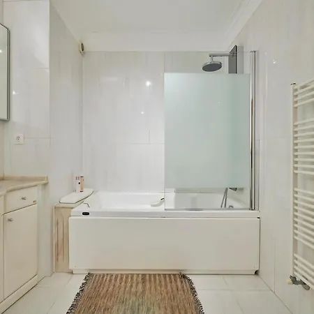 Holiday home Amazing Downtown Family With Terrace And Parking Lisbon