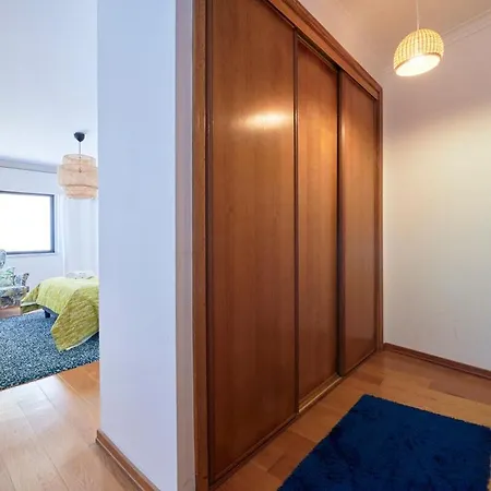 Amazing Downtown Family With Terrace And Parking Holiday home
