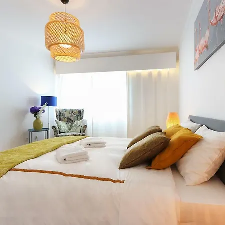 Amazing Downtown Family With Terrace And Parking Holiday home